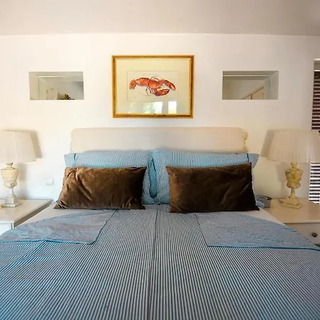 5 Bedroom Of Vale Do Lobo With Pool & Bbq Villa